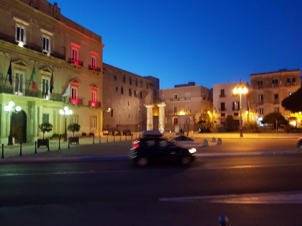 Philos - Appartements & Rooms Taranto Exterior photo