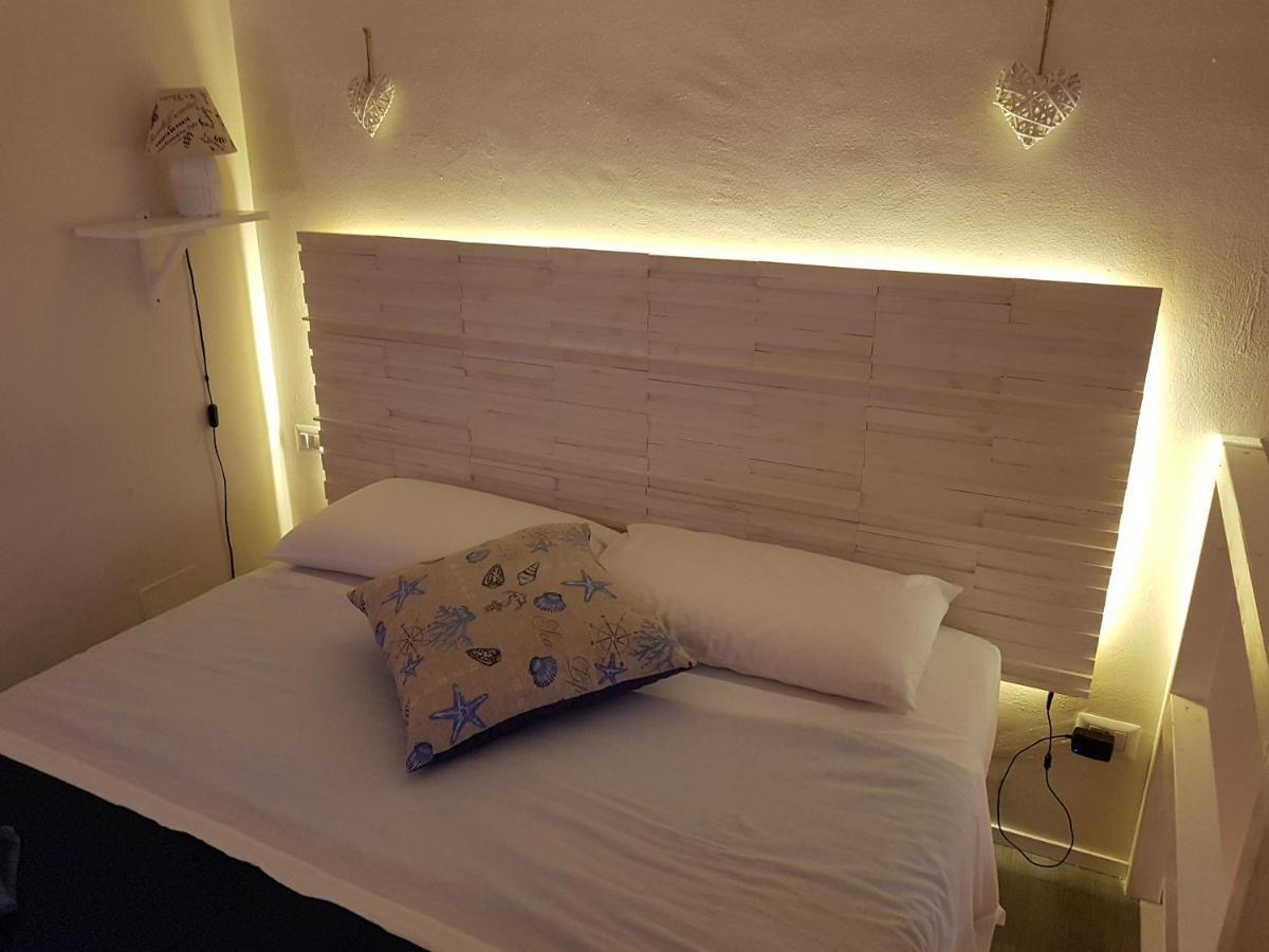 Philos - Appartements & Rooms Taranto Exterior photo
