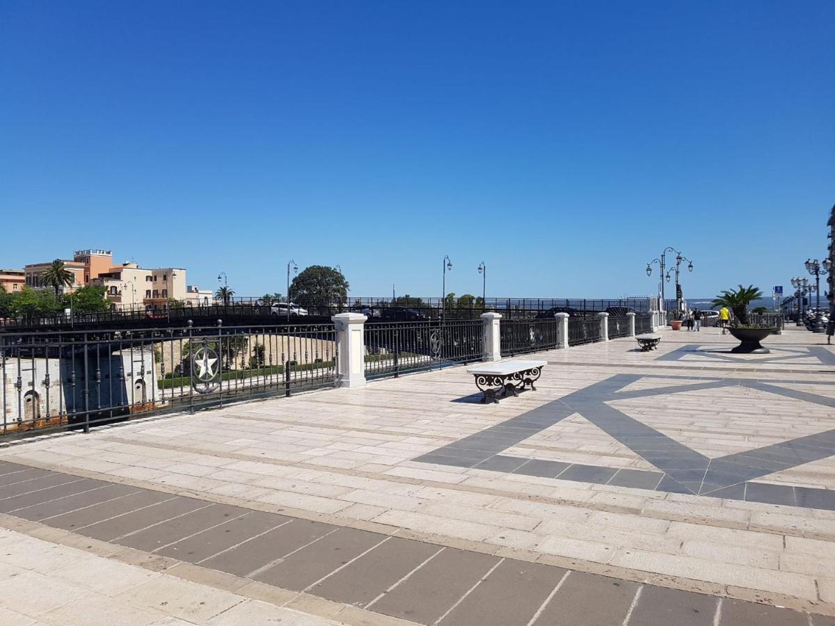 Philos - Appartements & Rooms Taranto Exterior photo